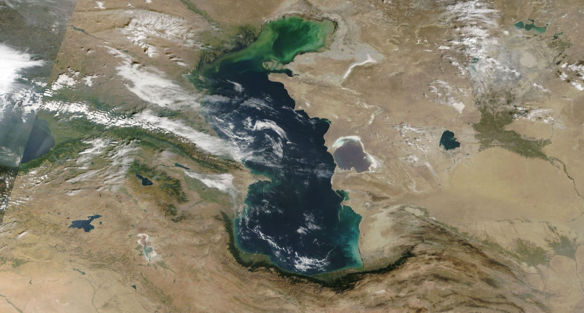 Light cloud cover over the Russian (top) and Iranian (bottom) ends of the Caspian, Sept 2026 (NASA Worldview)