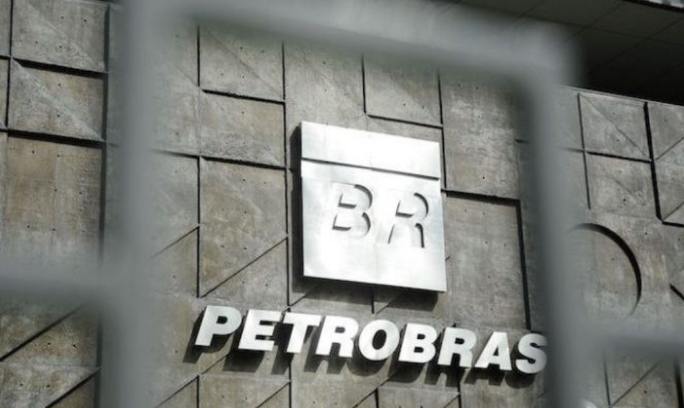 Image accompanying Petrobras hands Oceanica four-year subsea services deal