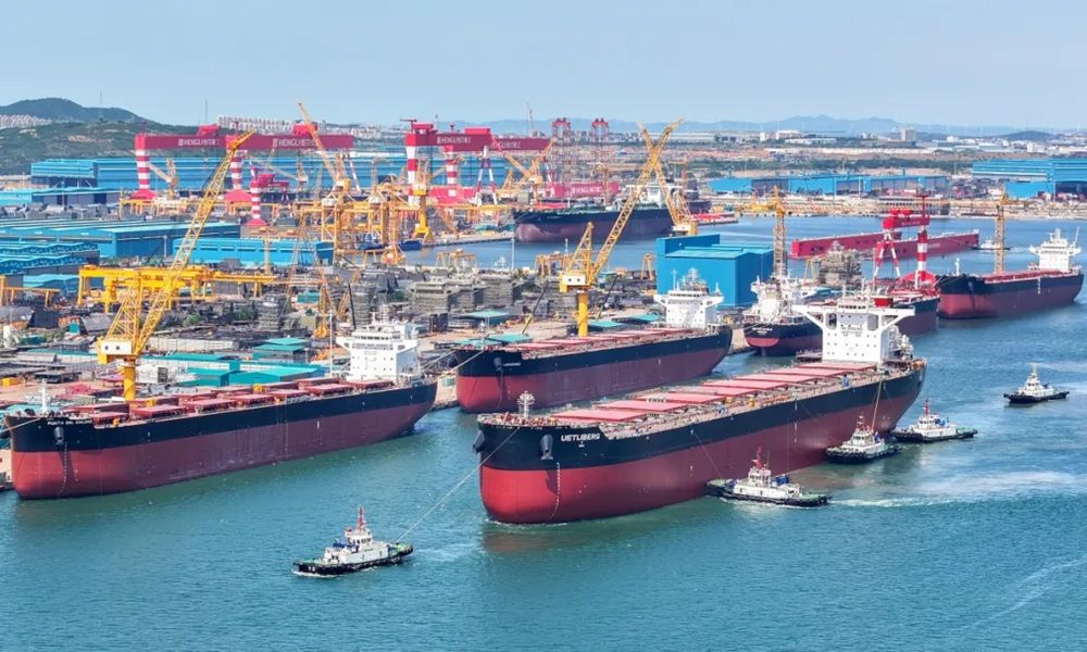 Image accompanying EuroDry adds third $37m kamsarmax at Hengli