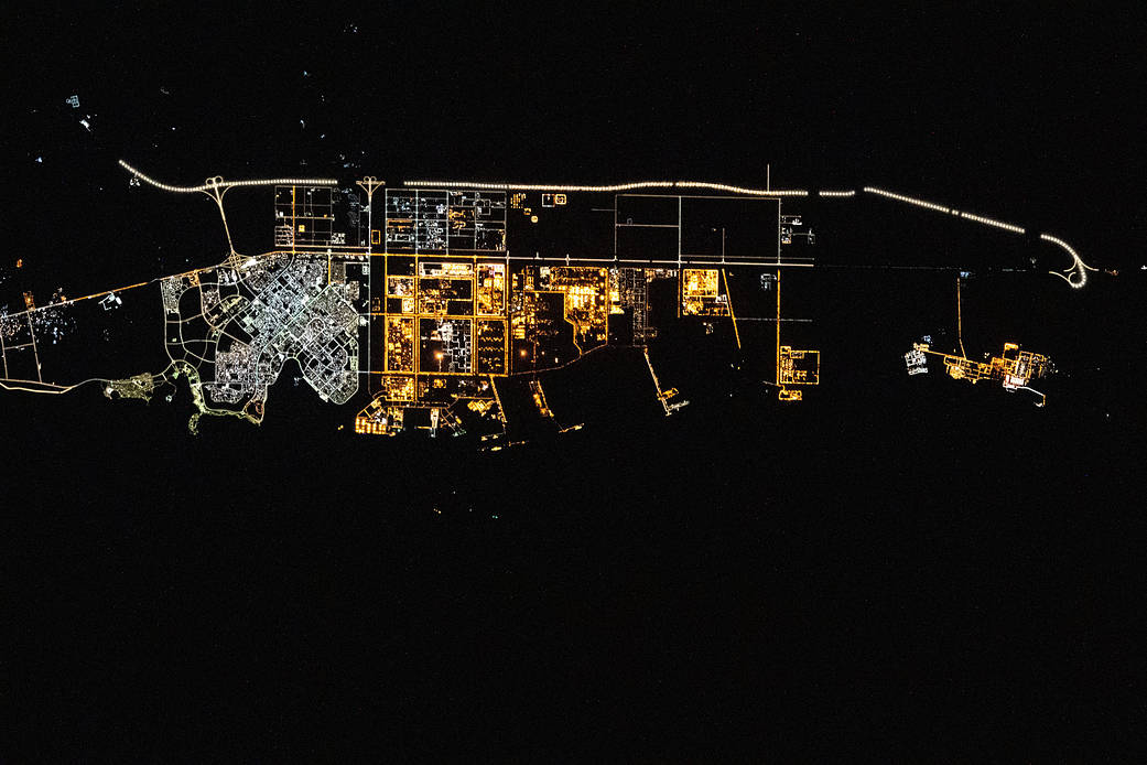 Yanbu on the Red Sea at night, photographed from the International Space Station on 26 January 2022. Historical geographic context; not evidence of current terminal activity, pipeline expansion or damage.